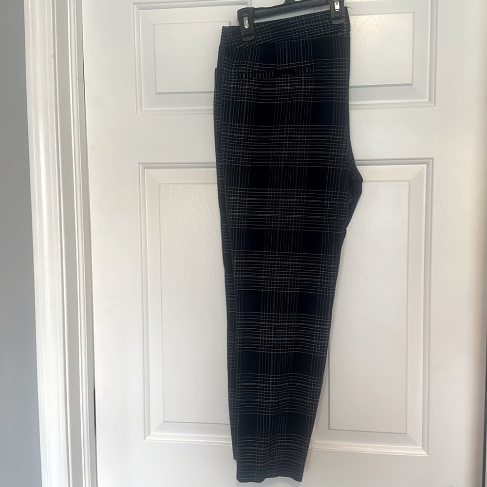 Old navy pixie pants